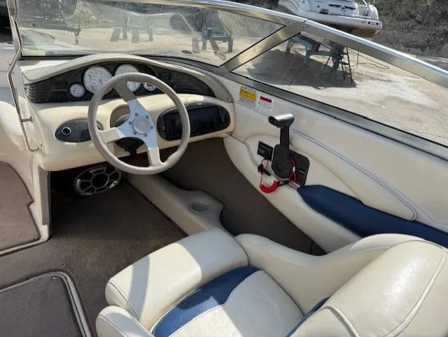 Slide: The Image of Larson 210 2002 - 5