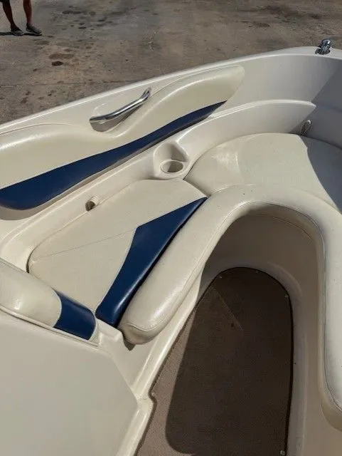 Slide: The Image of Larson 210 2002 - 7