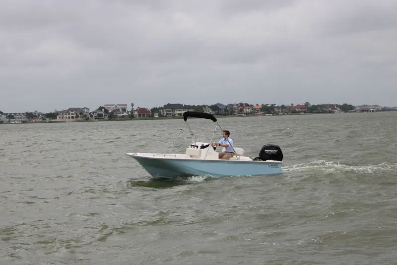 Slide: The Image of Boston Whaler 170 Montauk 2026 - 1