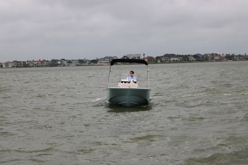 Slide: The Image of Boston Whaler 170 Montauk 2026 - 4