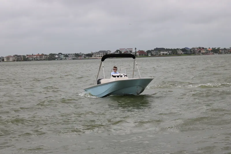 Slide: The Image of Boston Whaler 170 Montauk 2026 - 5