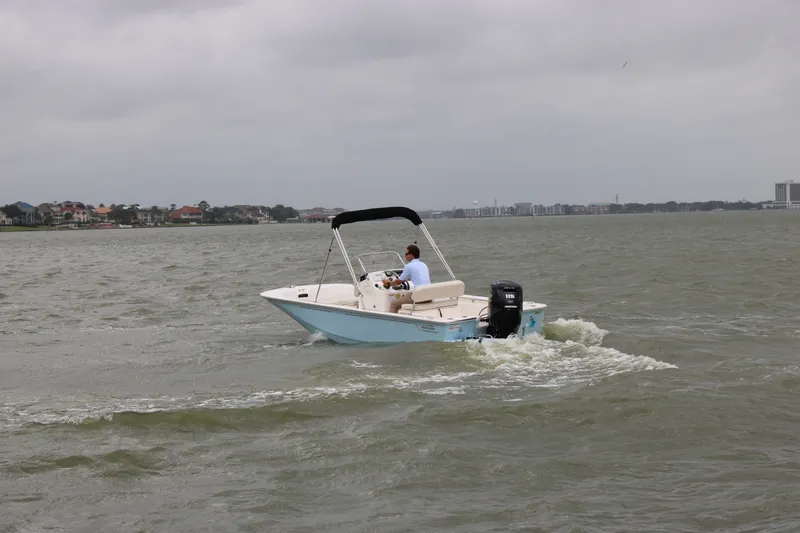 Slide: The Image of Boston Whaler 170 Montauk 2026 - 13