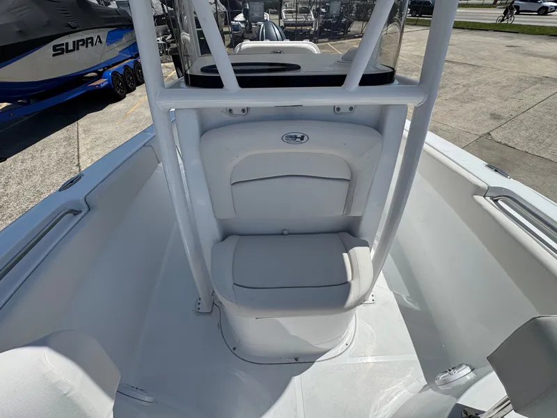 Slide: The Image of Sea Hunt Ultra 219 2026 - 11