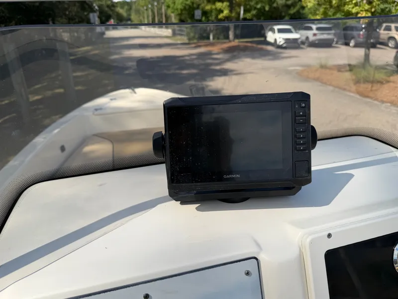 Slide: The Image of Scout 175 Sportfish 2018 - 14