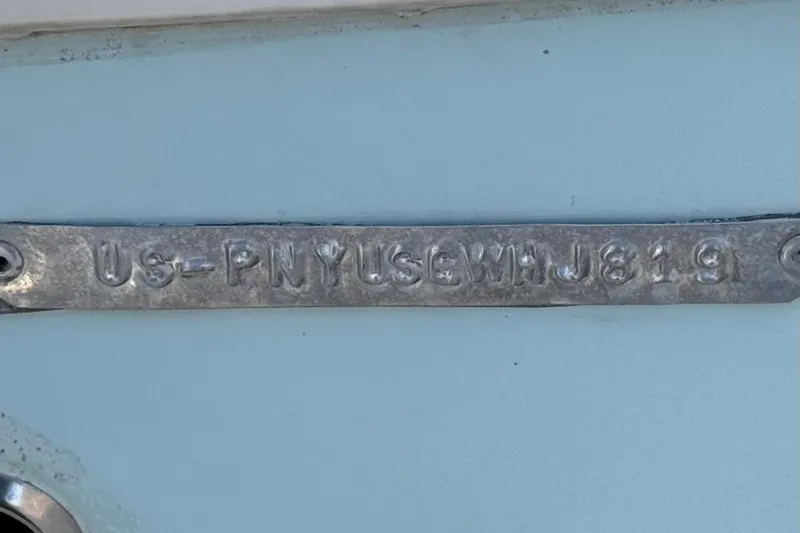 Slide: The Image of Hull identification number on a 2019 Stingray 206 CC boat. - 30