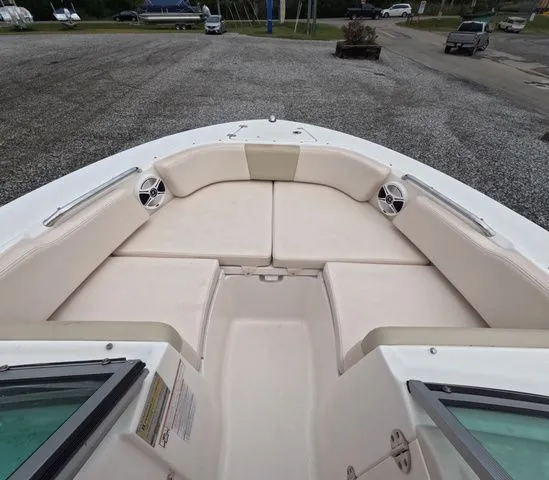 Slide: The Image of Robalo R207 Dual Console 2017 - 21