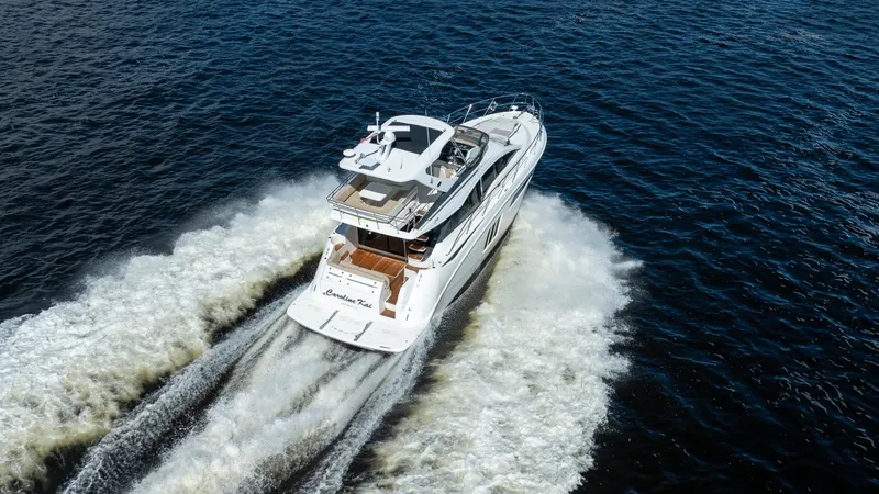 Slide: The Image of Sea Ray 510 Fly 2016 - 2