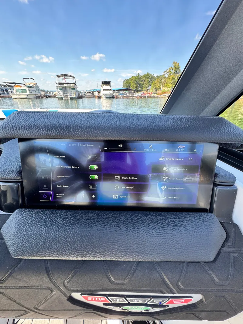 Slide: The Image of Nautique GS24 2026 - 19