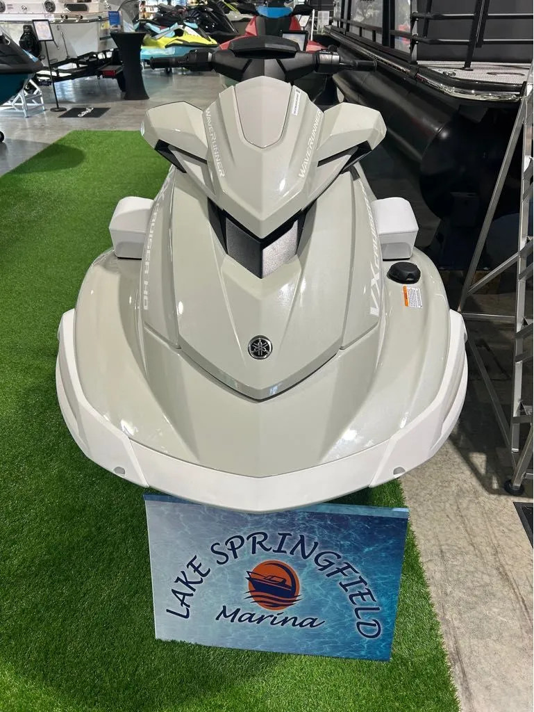 Slide: The Image of Yamaha WaveRunner VX Cruiser HO 2025 - 9