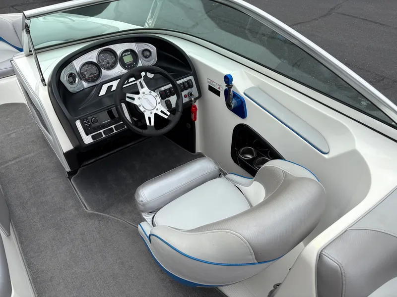 Slide: The Image of MB Sports B52 WIDEBODY 2012 - 11