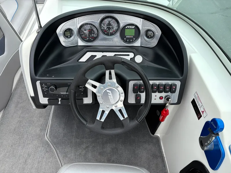 Slide: The Image of MB Sports B52 WIDEBODY 2012 - 12