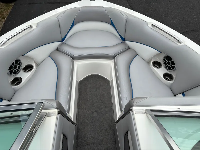 Slide: The Image of MB Sports B52 WIDEBODY 2012 - 17