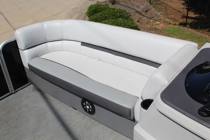 Slide: The Image of Godfrey SW 2286 BF 2023 - 17