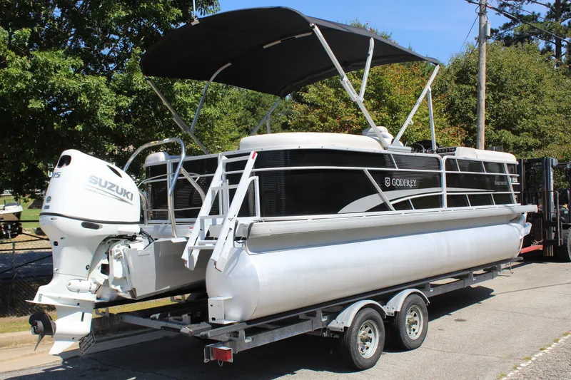 Slide: The Image of Godfrey SW 2286 BF 2023 - 7