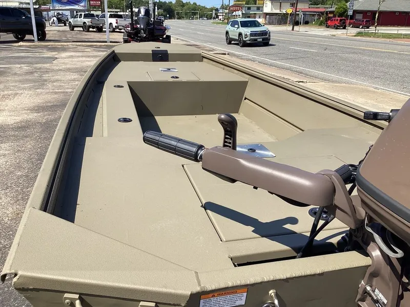 Slide: The Image of G3 Gator Tough 15 DK 2026 - 15