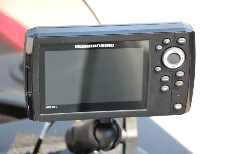 Slide: The Image of Lowe Fishing Machine 165 Pro SC 2016 - 20