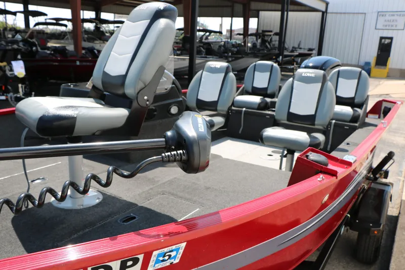 Slide: The Image of Lowe Fishing Machine 165 Pro SC 2016 - 7