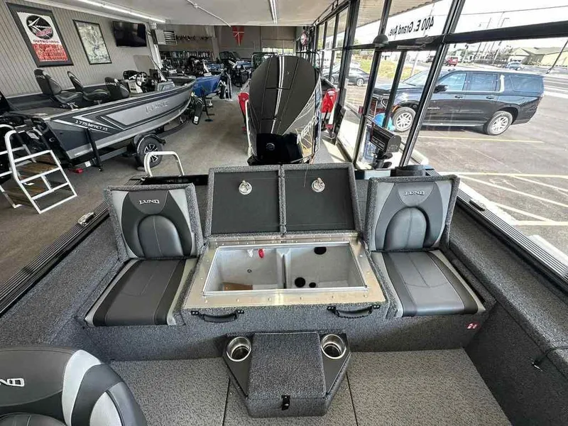 Slide: The Image of Lund 1875 Pro-V Bass XS 2026 - 10