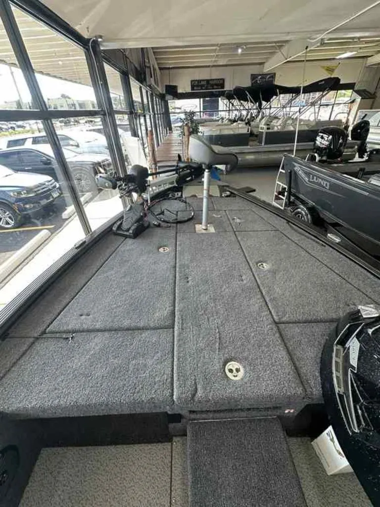 Slide: The Image of Lund 1875 Pro-V Bass XS 2026 - 3