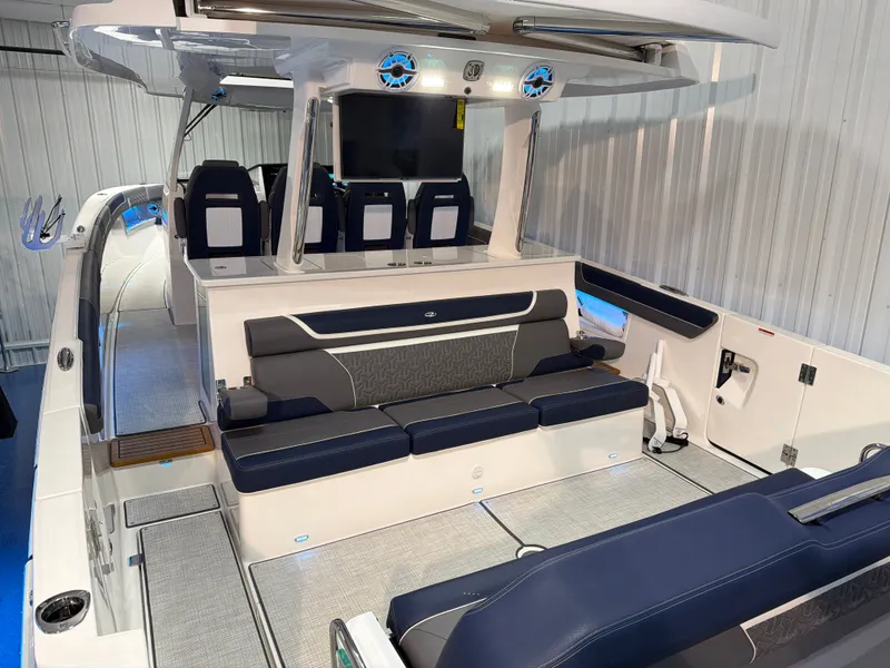 Slide: The Image of Regal 38 Surf Ultimate 2026 - 19