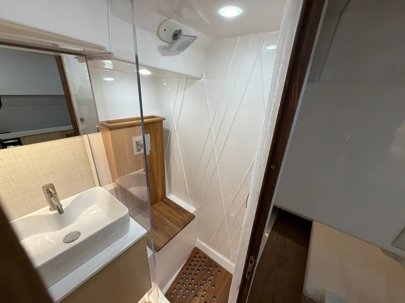 Slide: The Image of Regal 38 Surf Ultimate 2026 - 32