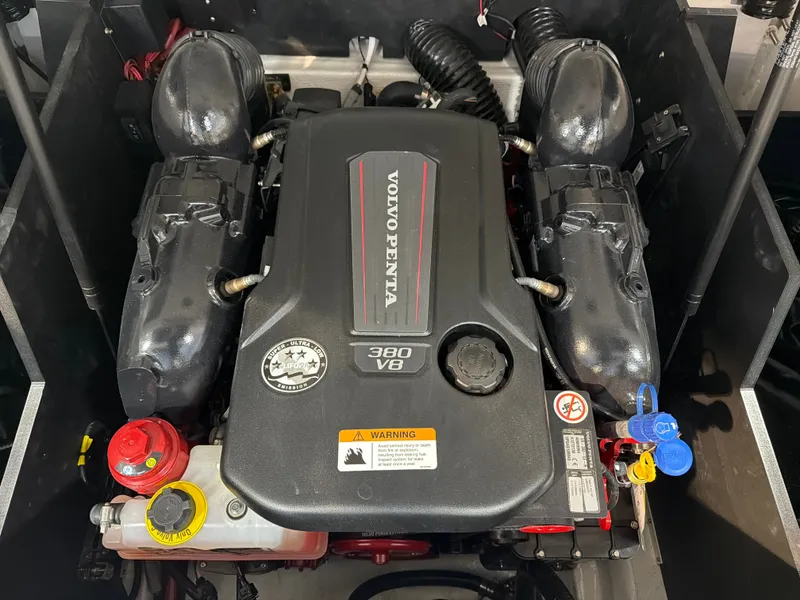 Slide: The Image of Regal LS6 Surf 2026 - 18