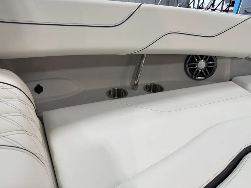 Slide: The Image of Regal LS6 Surf 2026 - 6