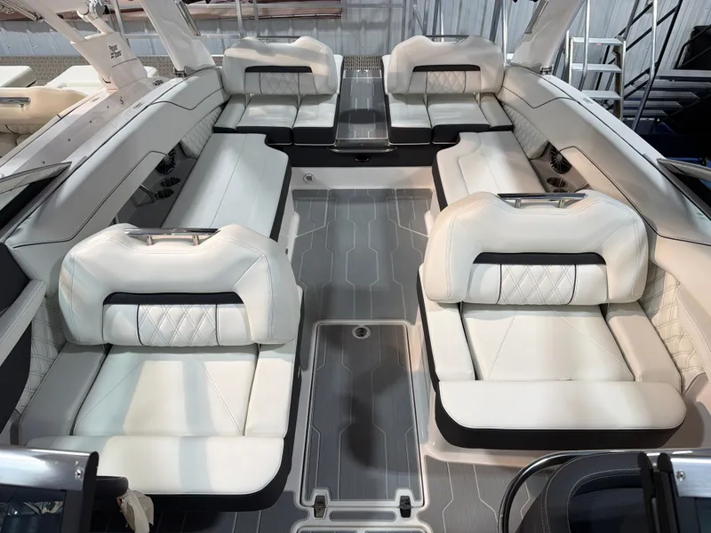 Slide: The Image of Regal LS6 Surf 2026 - 7