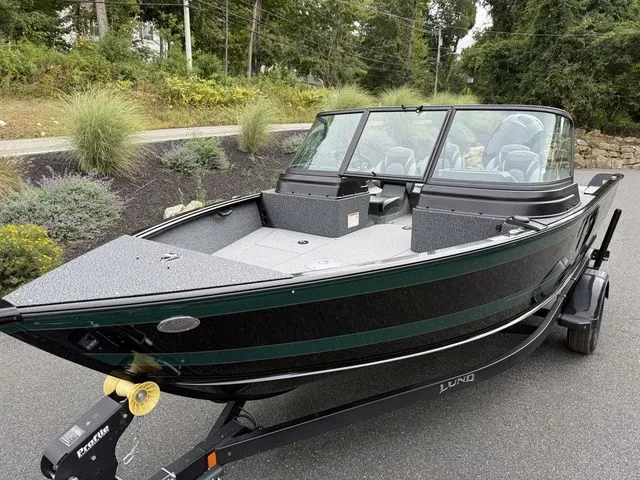 Slide: The Image of Lund 1875 Impact XS Sport 2026 - 6