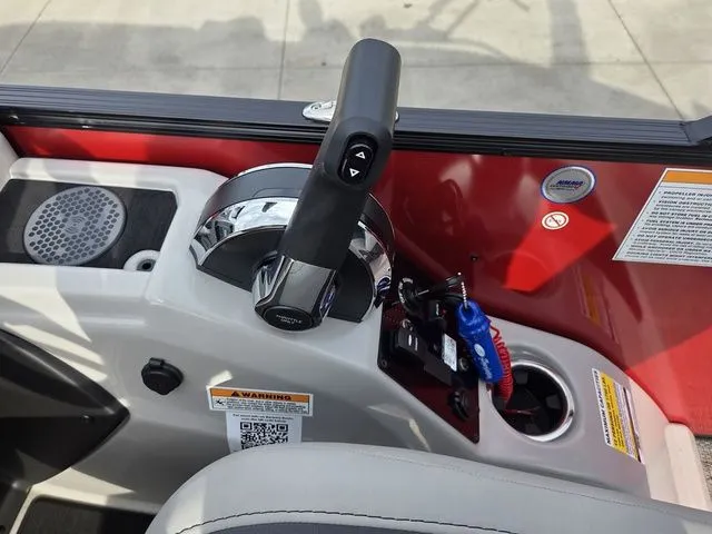 Slide: The Image of Barletta Cabrio C22U 2024 - 22