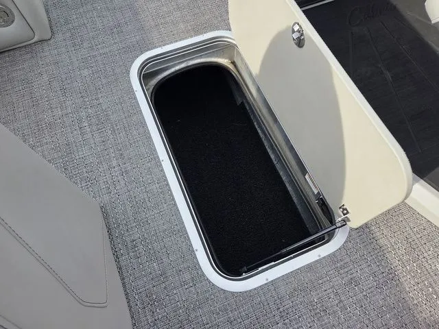 Slide: The Image of Barletta Cabrio C22U 2024 - 24