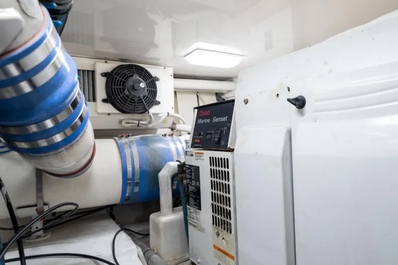 Slide: The Image of 2003 Viking 45 Convertible Big Sky - 40