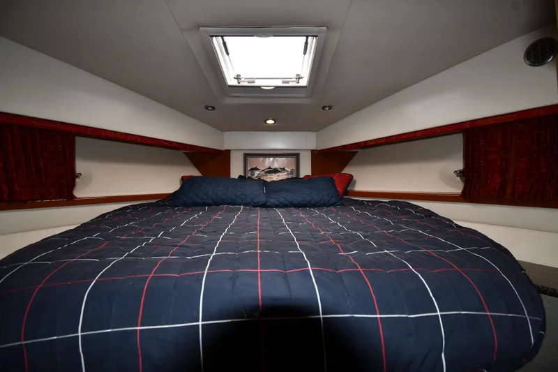 Slide: The Image of Interior cabin of 2007 Formula 45 Yacht with cozy bed and skylight. - 28