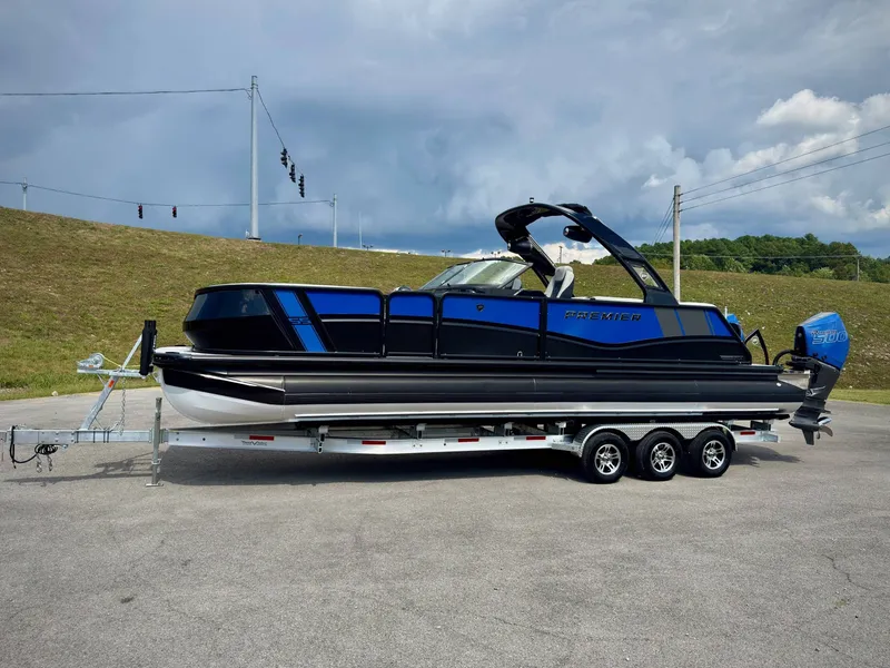 Slide: The Image of Premier 270 Supersport RF 2025 - 3