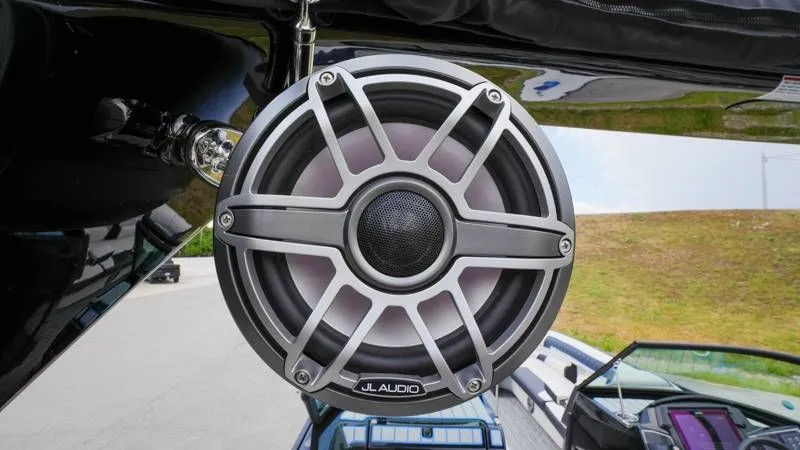 Slide: The Image of Premier 270 Supersport RF 2025 - 31