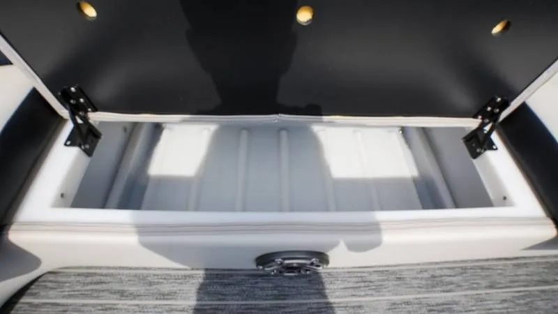 Slide: The Image of Premier 270 Supersport RF 2025 - 53