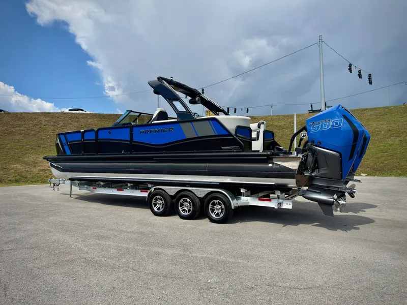 Slide: The Image of Premier 270 Supersport RF 2025 - 7