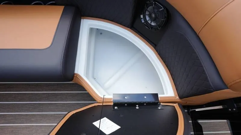 Slide: The Image of Premier 230 Sunsation RL-CL 2026 - 27