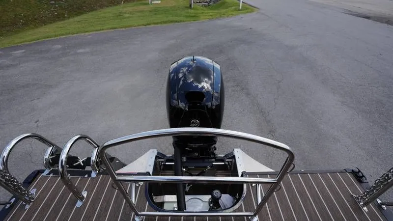 Slide: The Image of Premier 230 Sunsation RL-CL 2026 - 33