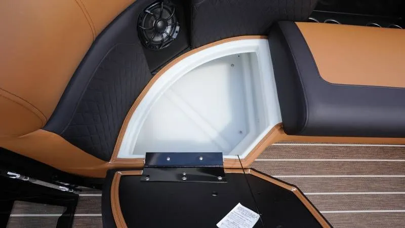 Slide: The Image of Premier 230 Sunsation RL-CL 2026 - 37