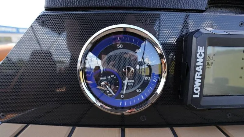 Slide: The Image of Premier 230 Sunsation RL-CL 2026 - 46