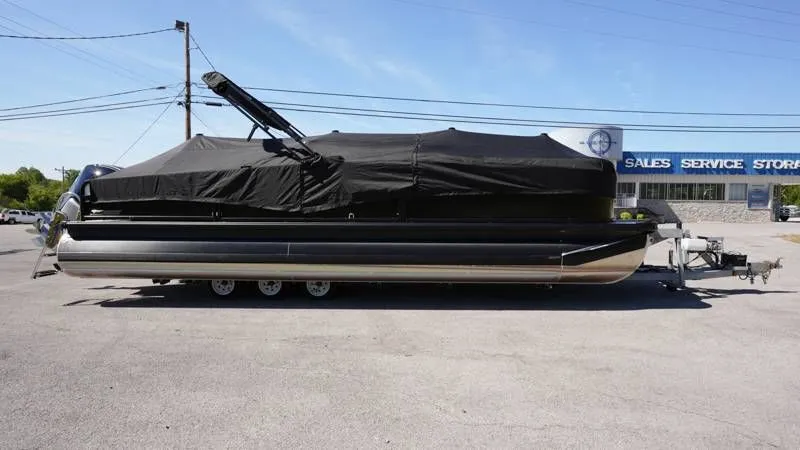 Slide: The Image of Premier 250 Solaris RS 2026 - 10