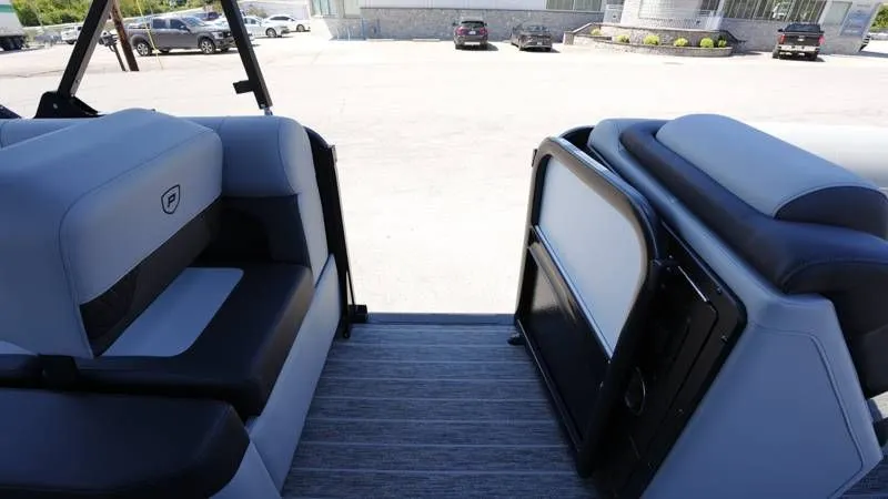 Slide: The Image of Premier 250 Solaris RS 2026 - 53