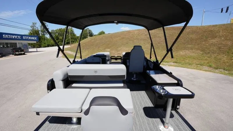 Slide: The Image of Premier 250 Solaris RS 2026 - 63