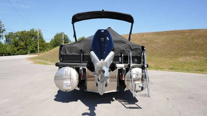 Slide: The Image of Premier 250 Solaris RS 2026 - 7