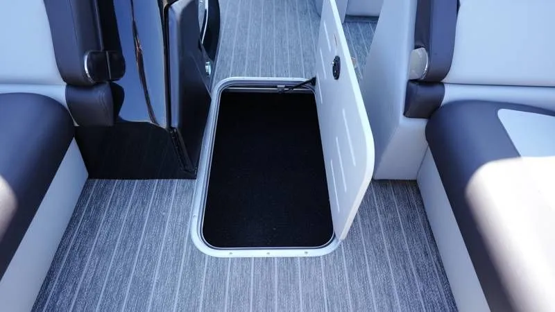 Slide: The Image of Premier 250 Solaris RS 2026 - 79