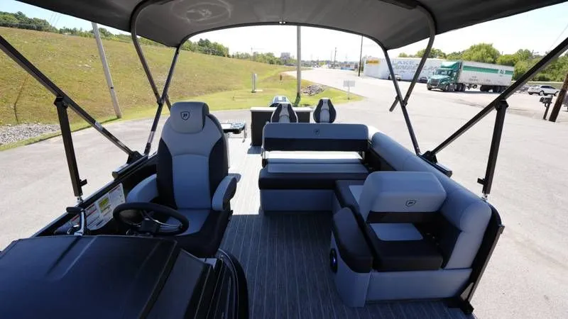 Slide: The Image of Premier 250 Solaris RS 2026 - 83