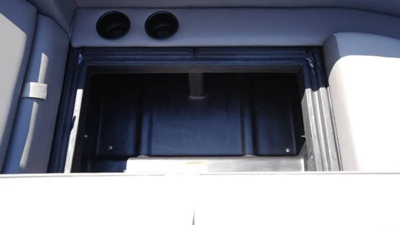 Slide: The Image of Premier 200 Sunscape RF-CL 2026 - 107