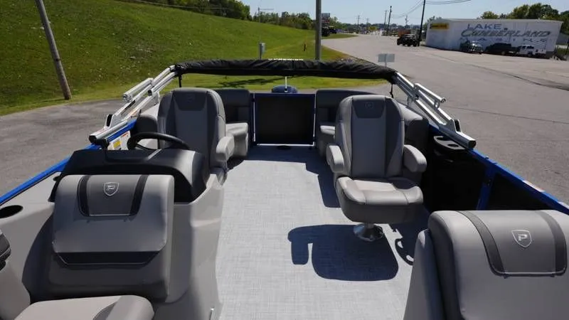 Slide: The Image of Premier 200 Sunscape RF-CL 2026 - 128