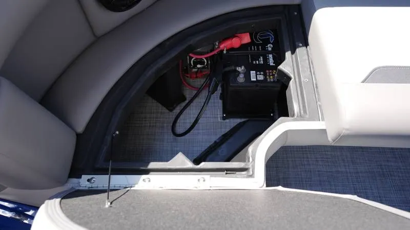 Slide: The Image of Premier 200 Sunscape RF-CL 2026 - 47